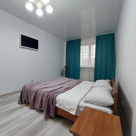 Яровиця 11 Loetsk Buitenkant foto