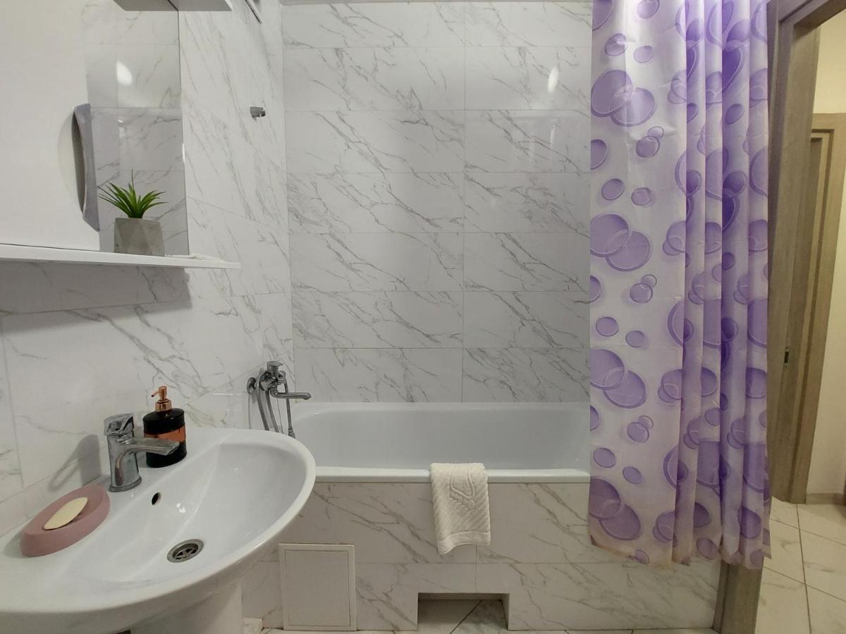 Яровиця 11 Loetsk Buitenkant foto